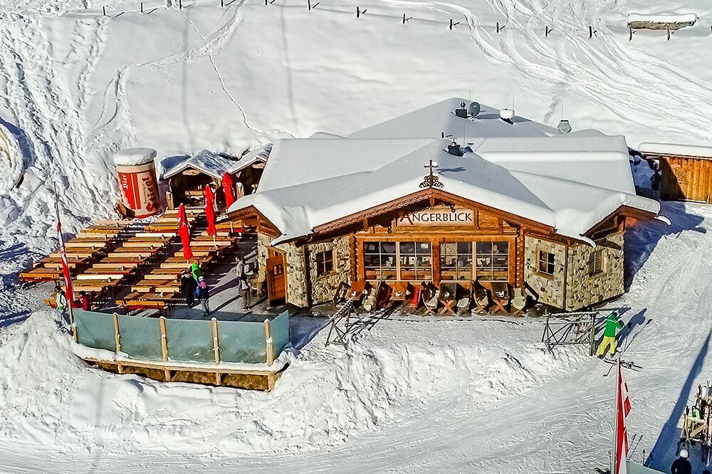 Neubau Skihütte Angerblick